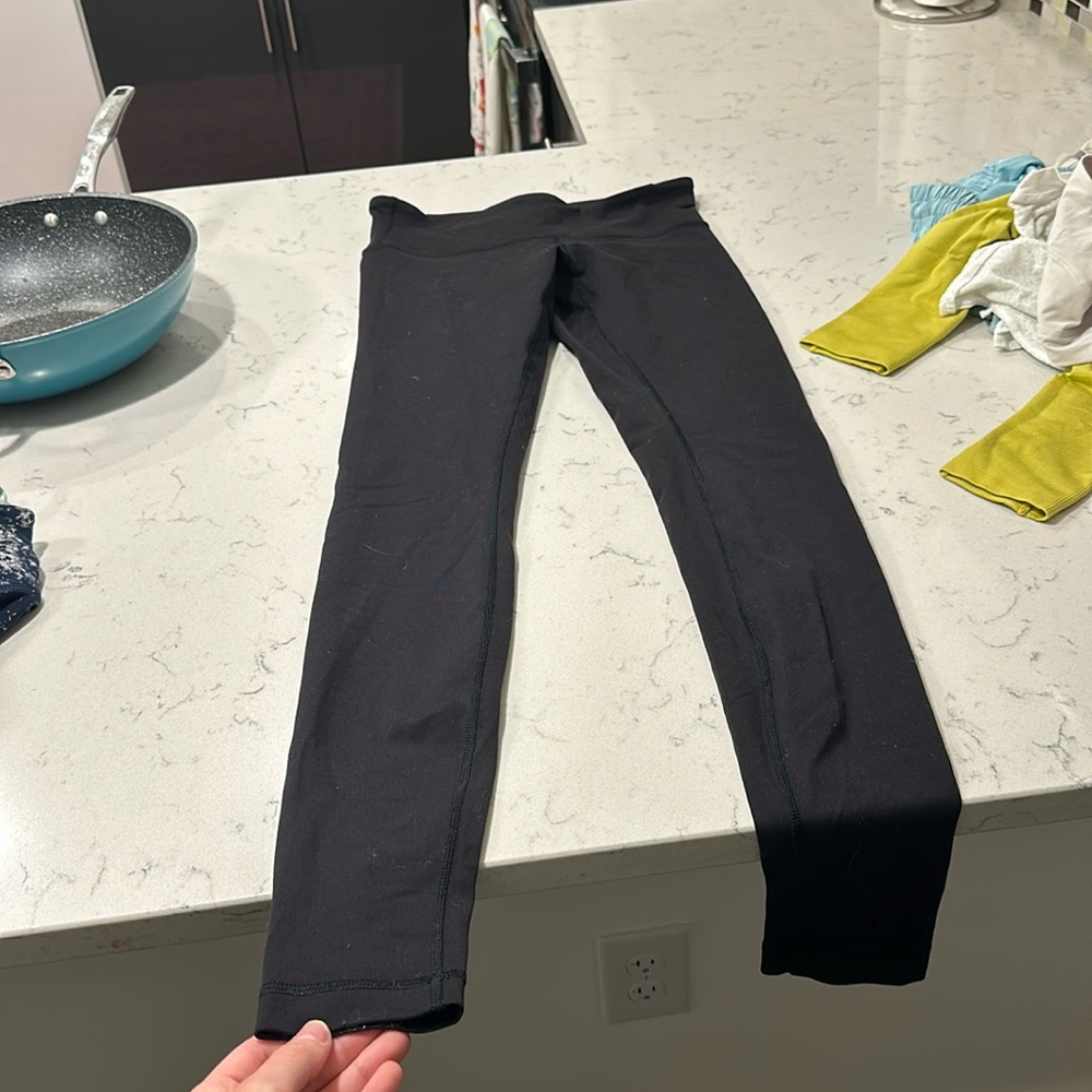 Size 6 black lululemon leggings